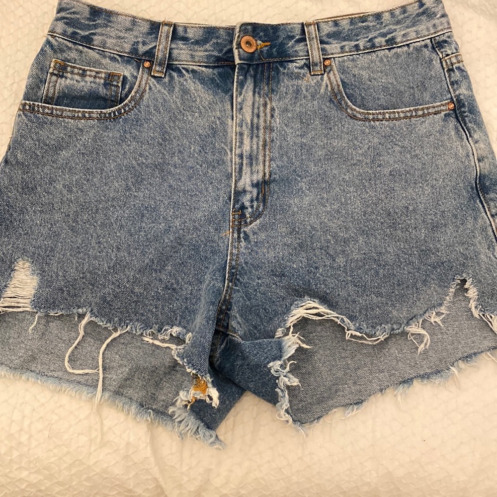High rise ripped denim shorts